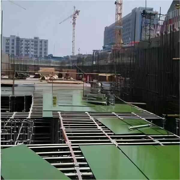 green film faced shuttering plywood 06